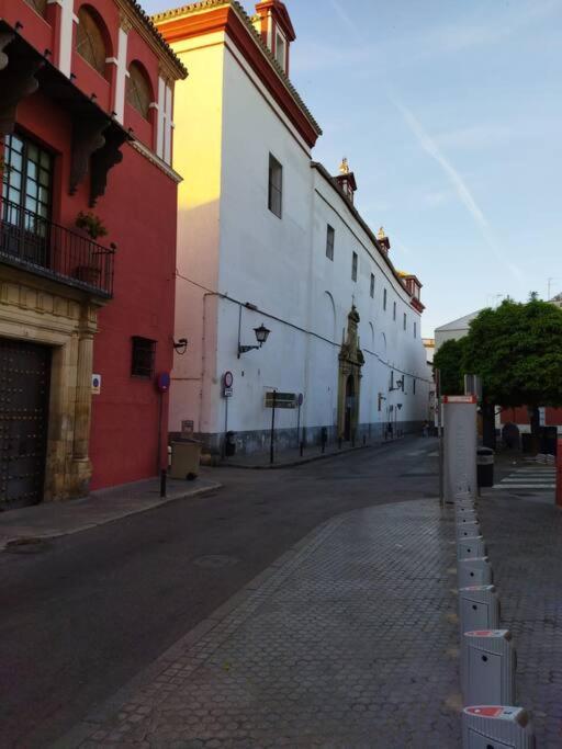 Hispalis Plaza Cristo De Burgos Sevilha Exterior foto